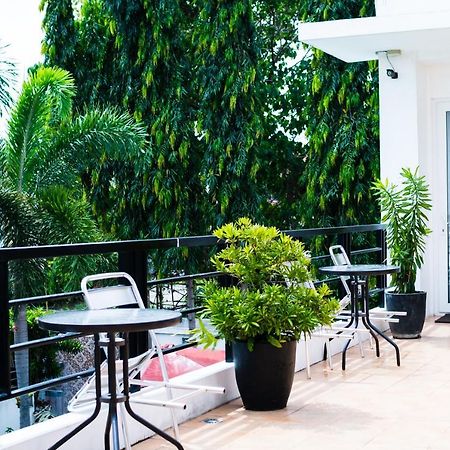 Be-Ing Suites Davao City Dış mekan fotoğraf