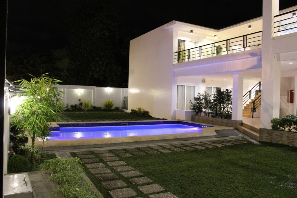 Be-Ing Suites Davao City Dış mekan fotoğraf