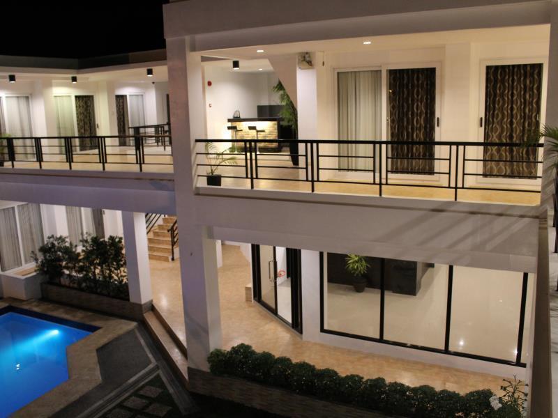 Be-Ing Suites Davao City Dış mekan fotoğraf
