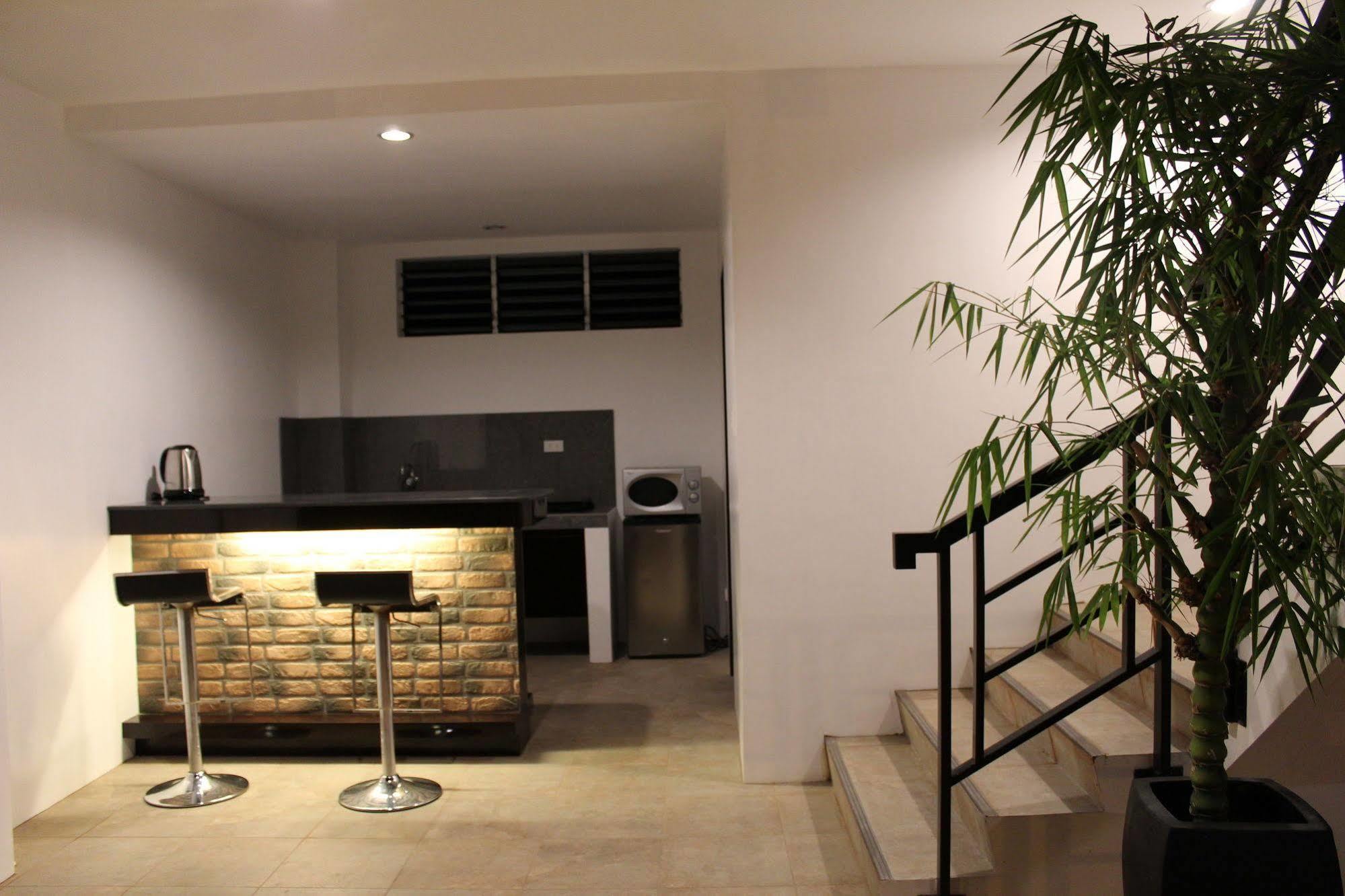 Be-Ing Suites Davao City Dış mekan fotoğraf