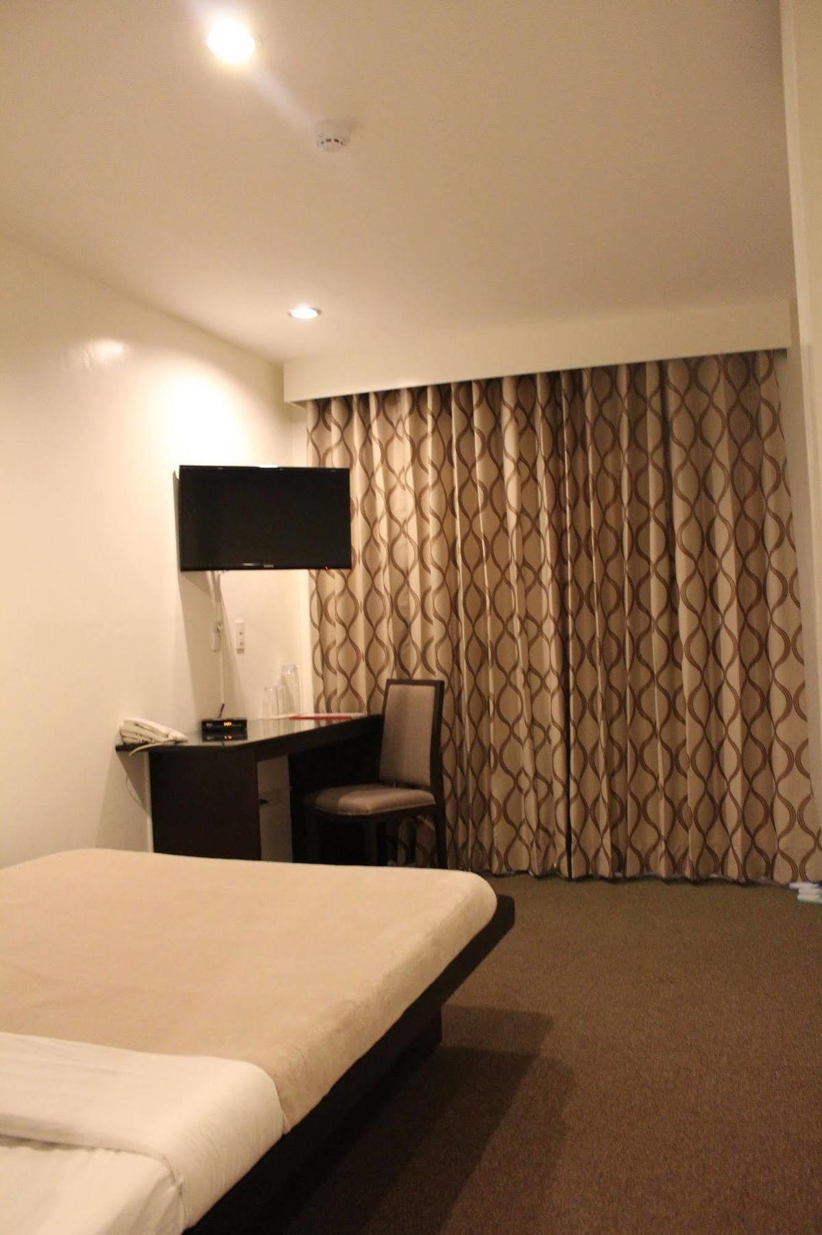 Be-Ing Suites Davao City Dış mekan fotoğraf