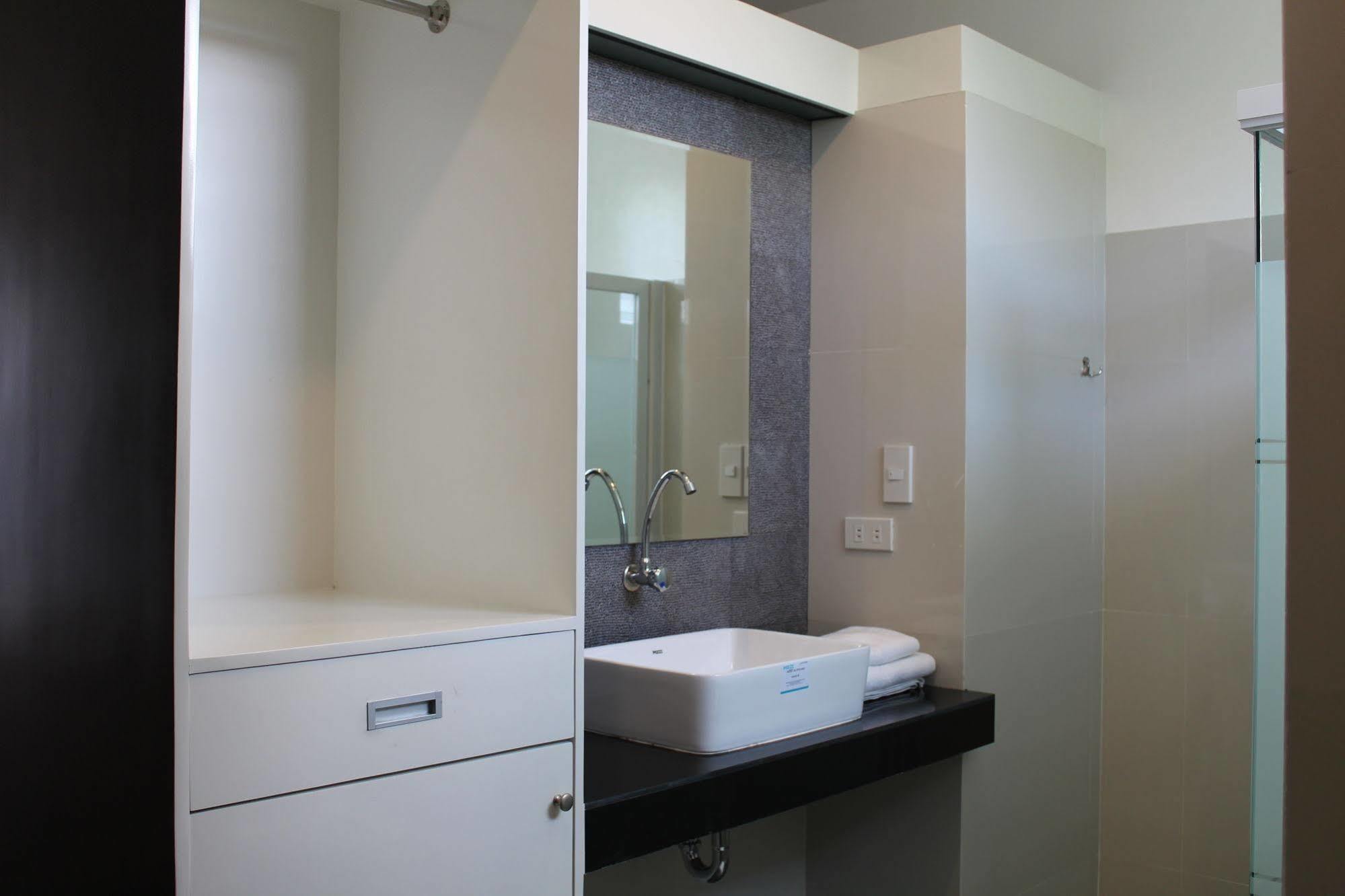 Be-Ing Suites Davao City Dış mekan fotoğraf