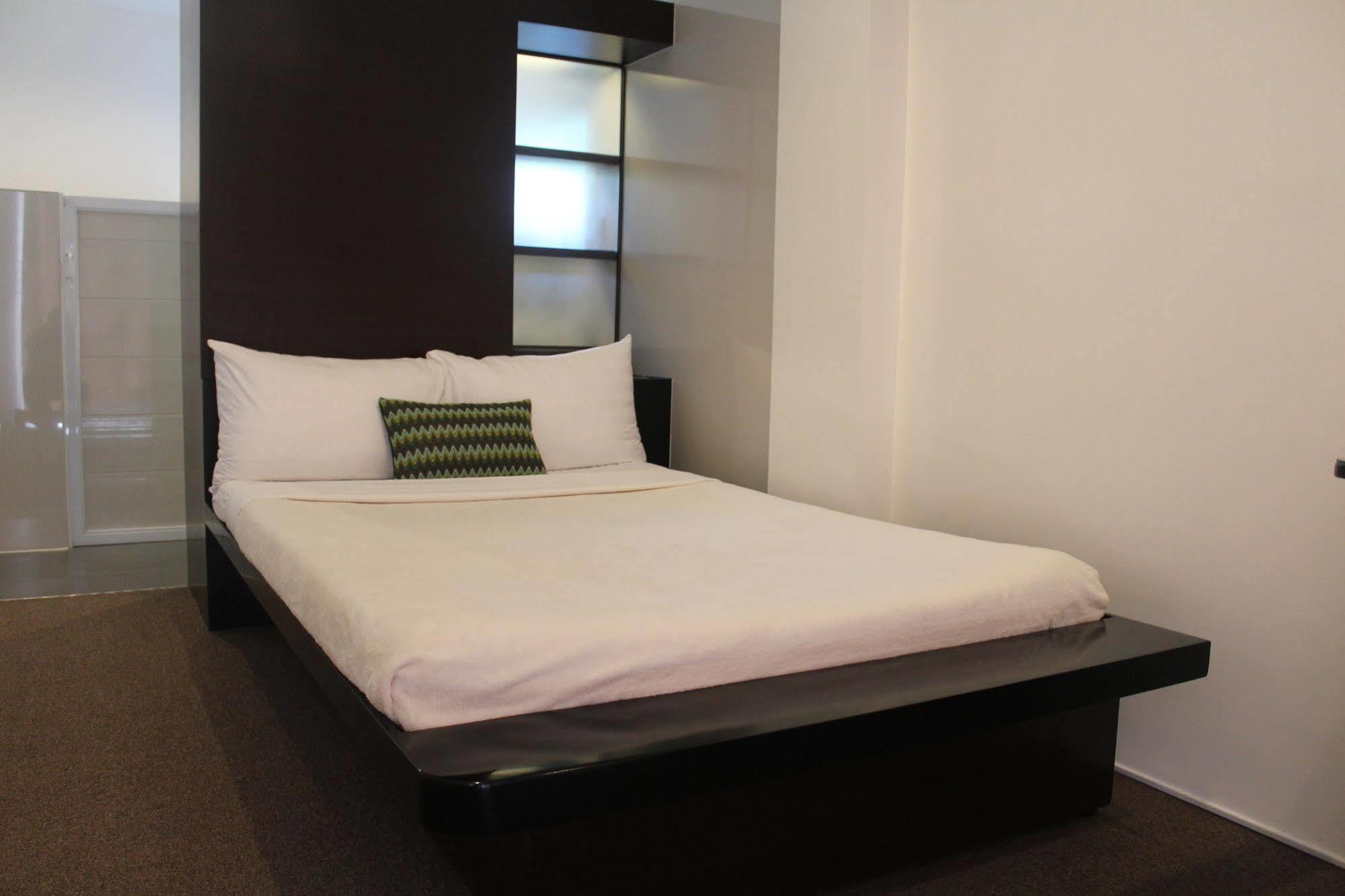 Be-Ing Suites Davao City Dış mekan fotoğraf