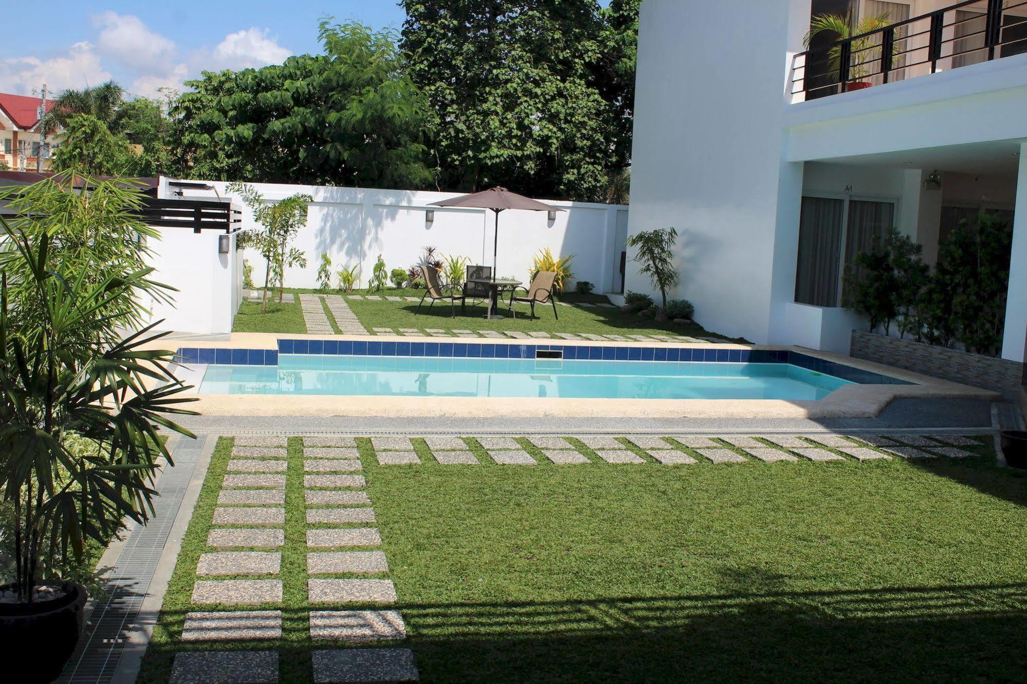 Be-Ing Suites Davao City Dış mekan fotoğraf