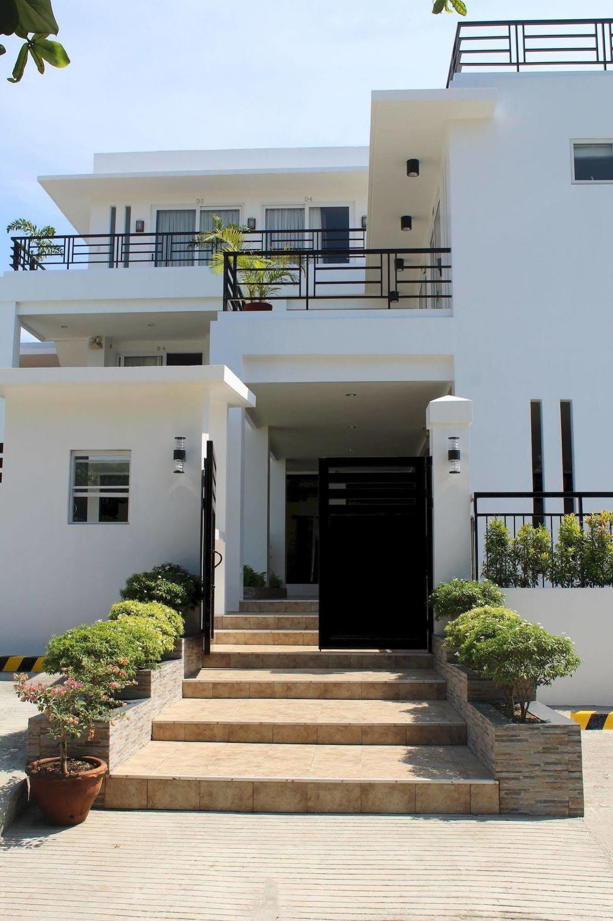 Be-Ing Suites Davao City Dış mekan fotoğraf